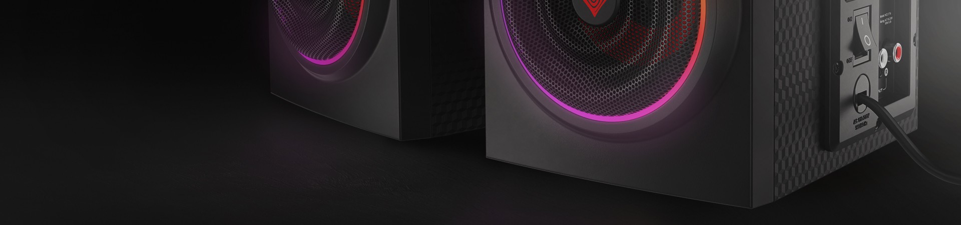 Genesis Helium 300 BT с висока оценка от ithardware.co.uk